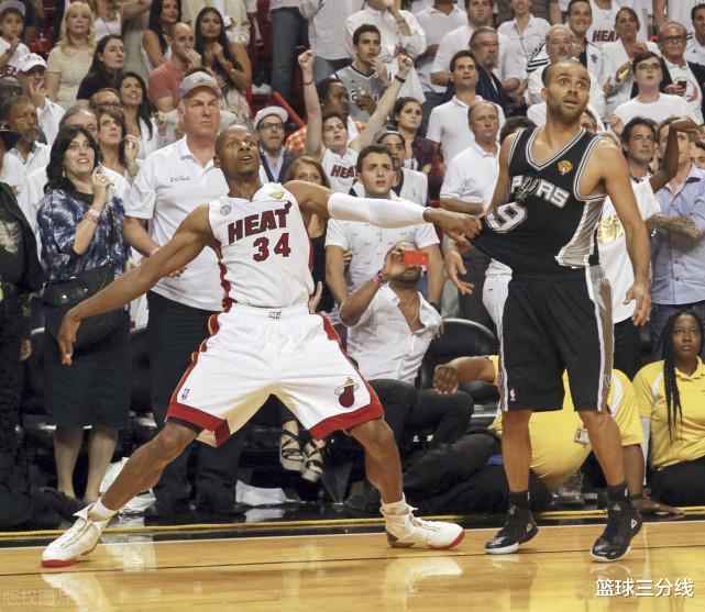 杭州|抢七大战、主队落后三分,你愿意把这最后一投的机会交给谁?