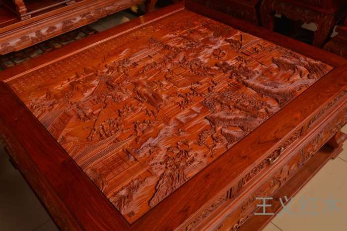 小王话红木|大红酸枝沙发八件套价格大约在多少？