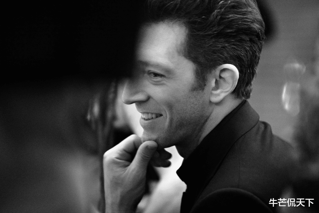 张艺兴|邱淑贞最美女儿这是整容了？脸突然僵成蜡像