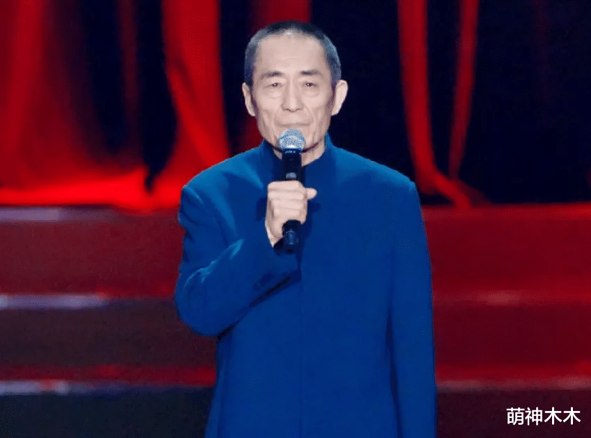 贾玲|金鸡奖众星台下反应太真实：贾玲难掩失落，张译紧张到闭眼抿嘴