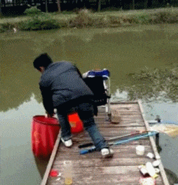 萌萌萌说|约了上门按摩的妹子，包里居然带了这些工具，男生看完都脸红了！