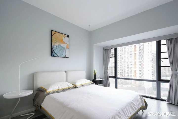 别再傻傻的砸飘窗了，注意分清真假飘窗，有的假飘窗可不能砸掉