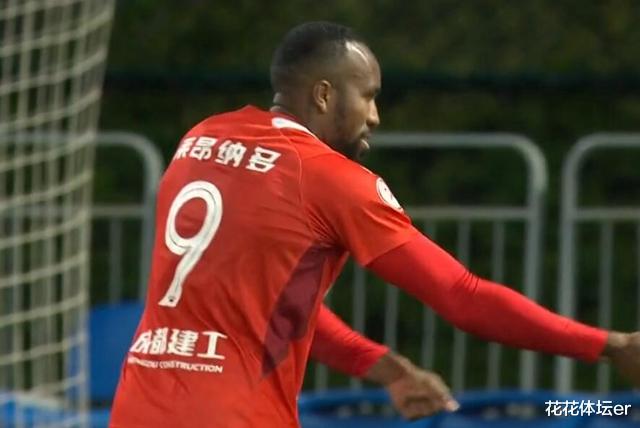 中超|2-0！99年新星爆發：打進賽季第2球，離開中超后，在家鄉球隊重生