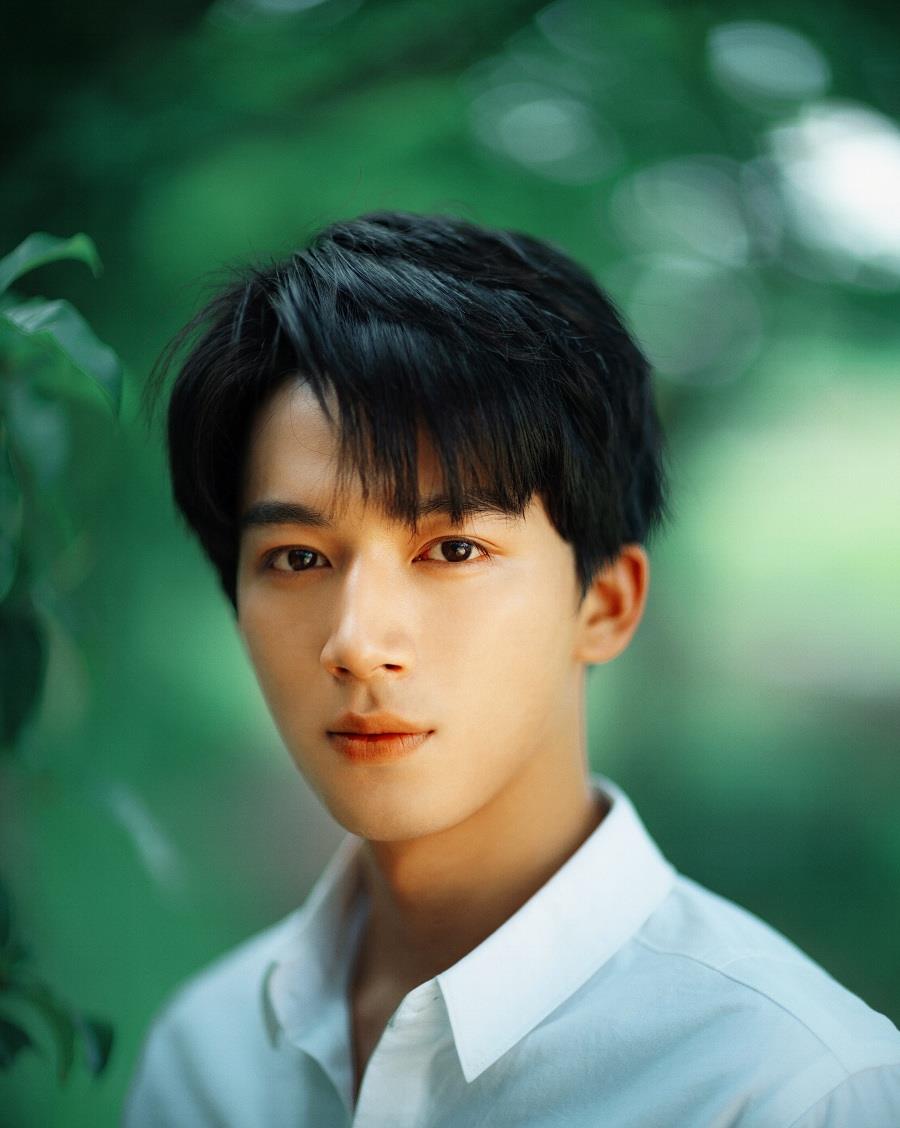 学霸|周生如故刘子行带来部24集小甜剧，这次演一个学霸，2022即将播出