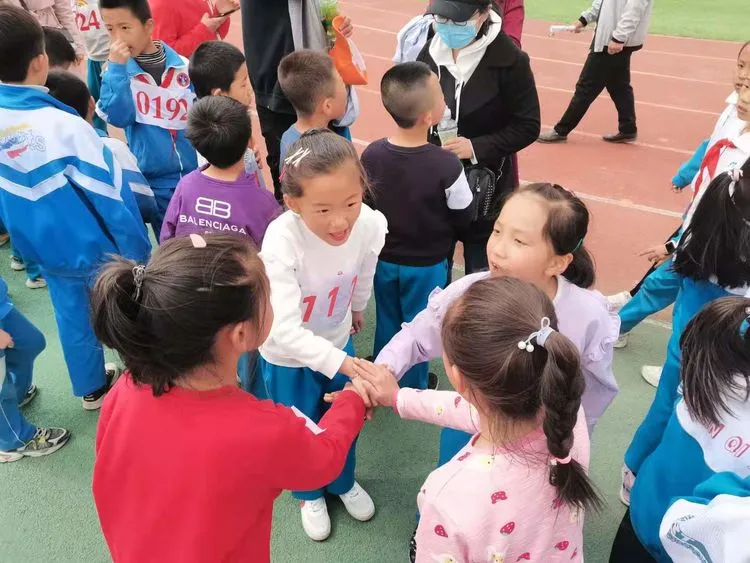 榆林资讯 榆林市第七小学与古塔小学共同体学校 第七届田径运动会报道
