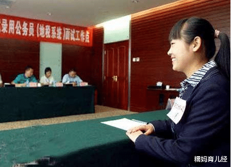 大学生|三本生扎堆考公遭嘲讽，如果三本生都能考上，读985还有意义吗？