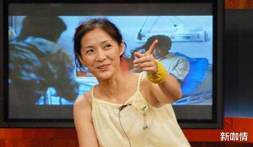 肖战|原来她早已离世！患癌9年一人对抗病魔，葬礼上佟大为哭到晕厥！