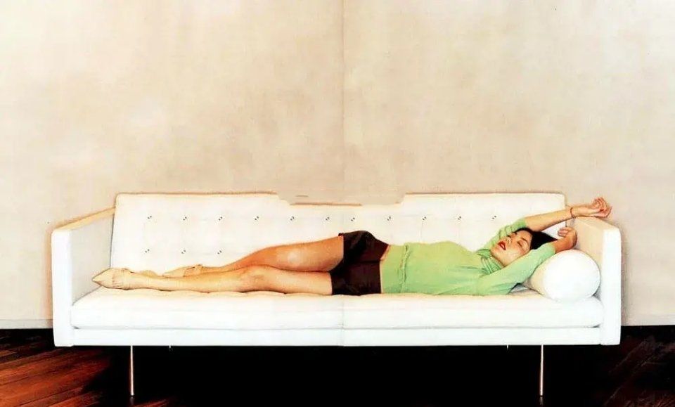 黄家驹|51岁的王菲内衣广告流出，身材力压张柏芝，难怪谢霆锋那么喜欢