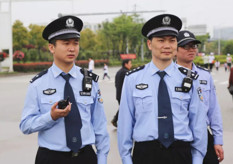 警察|学生想当警察，并不是只有警校一条道路，还可以走这几种途径