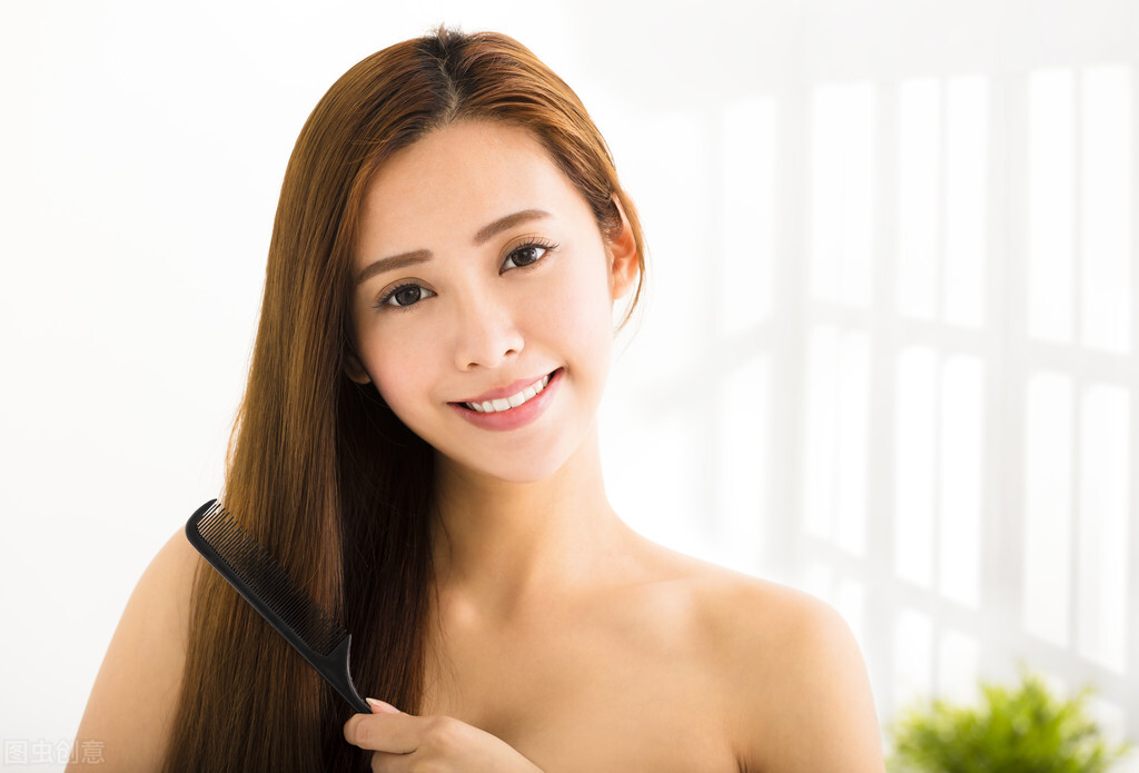 外套 发型的选择以及对秀发的呵护