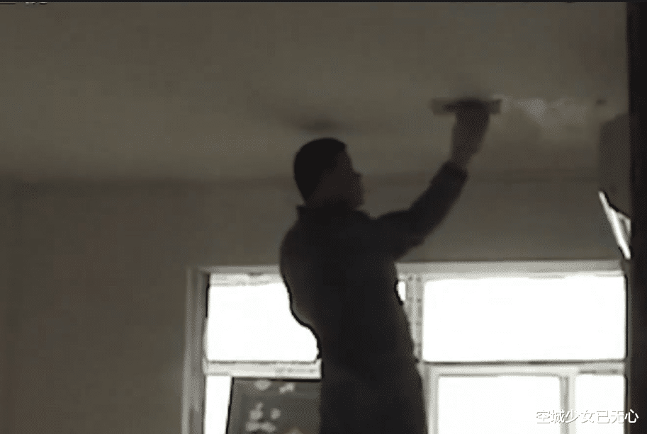 男子花20万装修新房，完工后却被告知装错了，户主：装了就是我的