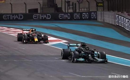 F1|逆转！争议！这场F1决战，足以载入史册