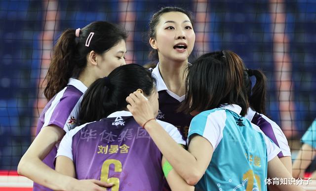 李盈莹|1米8女排黑马主攻突围！意外成李盈莹最佳搭档，主攻人选大变动