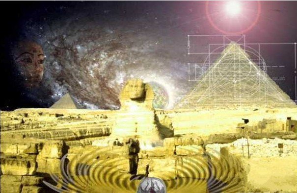 揭:金字塔内部神秘能量之谜