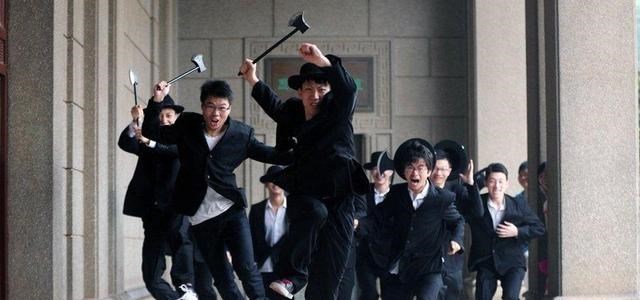 杜月笙|上海滩的真正老大，杜月笙见了绕着走，日本人称他为“人间魔鬼”