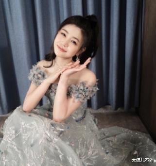 陈妍希|被陈妍希美到了,当年的初恋又回来了,成功摆脱最肿小龙女外号