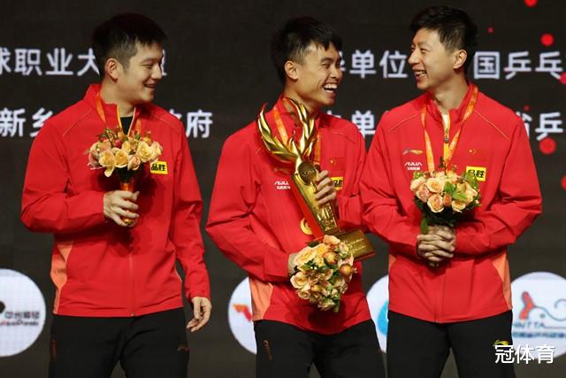 刘国梁|国乒三巨头全部输球,主帅一脸愁容,刘国梁公开点名张本伊藤