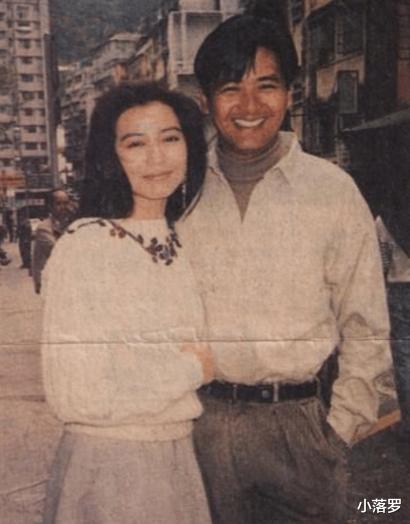 关悦|31张明星罕见照,看完泪流,认识图31的真老了