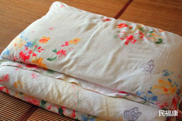 民福康|两代人的矛盾：宝宝到底睡不睡枕头？枕头睡与不睡，孩子有何差距