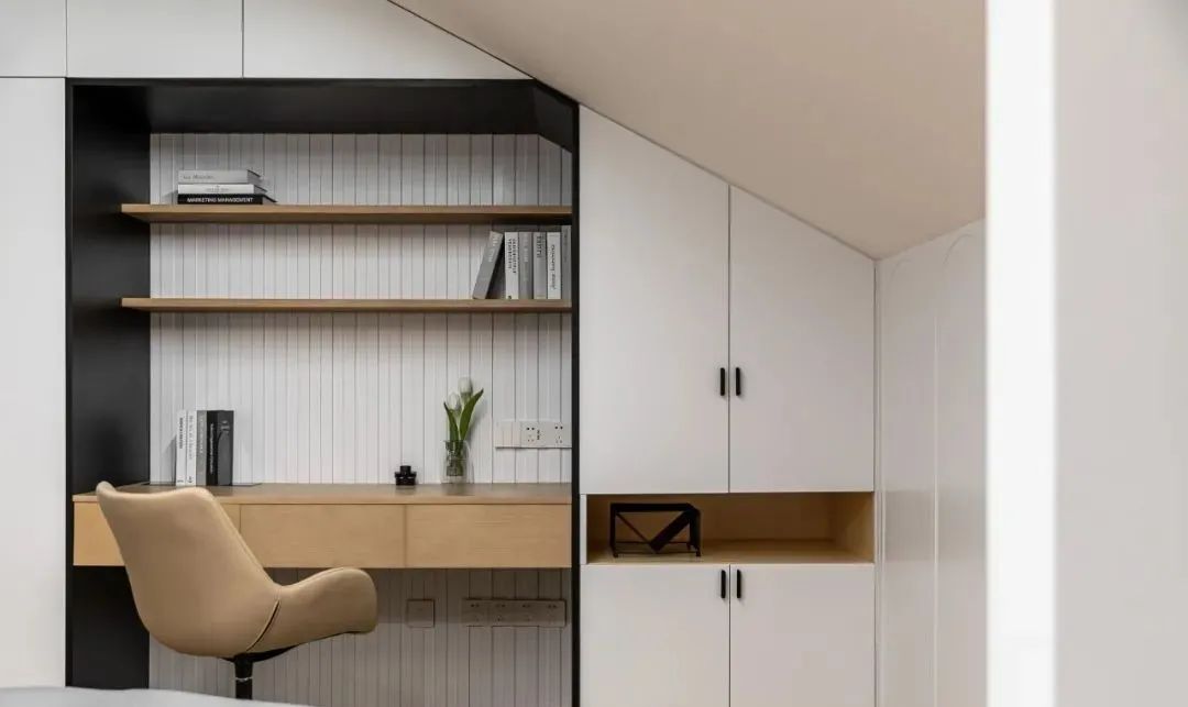 装修时尚家|L型衣柜，才是卧室里的超级收纳，转角就是个小衣帽间！