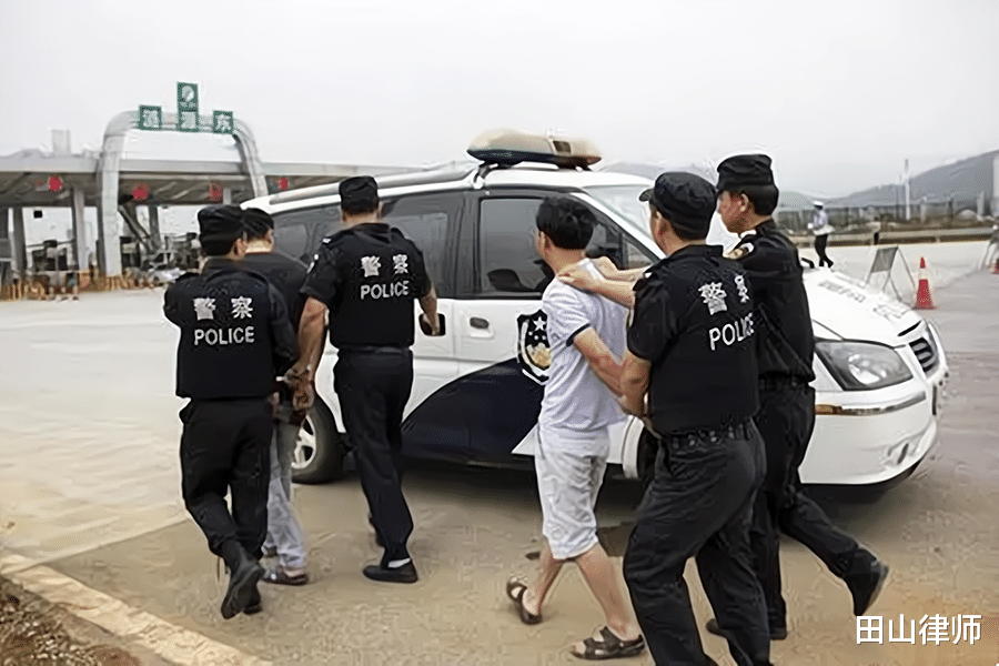 广东百万现金抢劫案:四人假装警察白日劫车,追凶十年犯人终落网