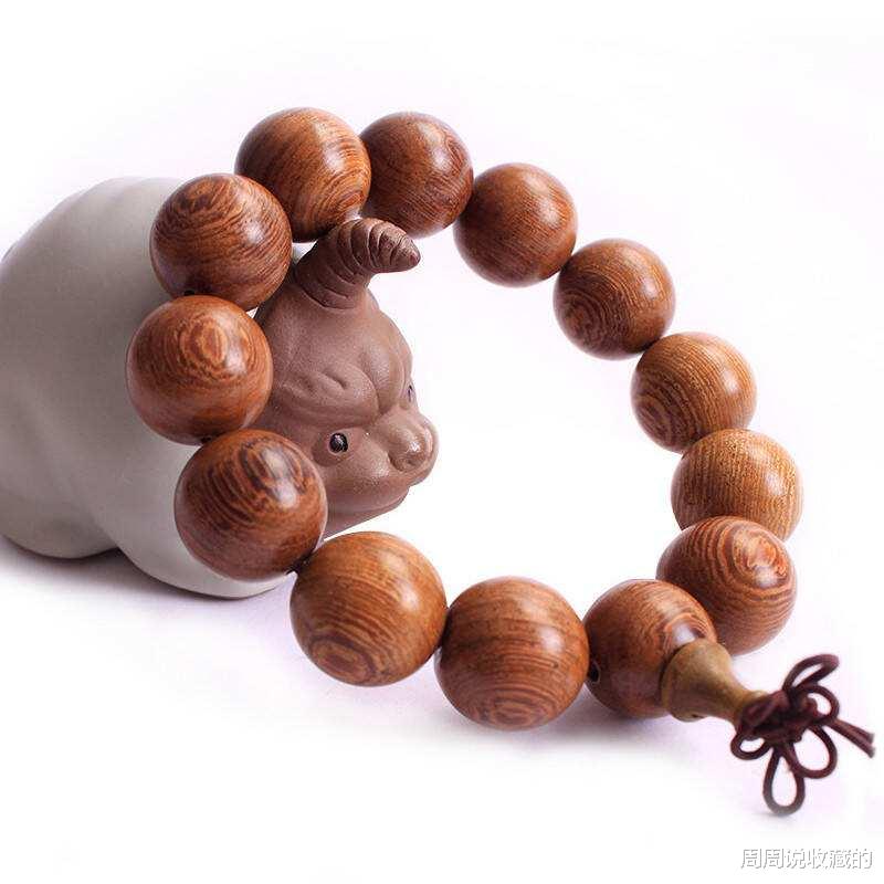 |木质手串包浆后还需要继续盘玩吗？包浆层会透水吗？