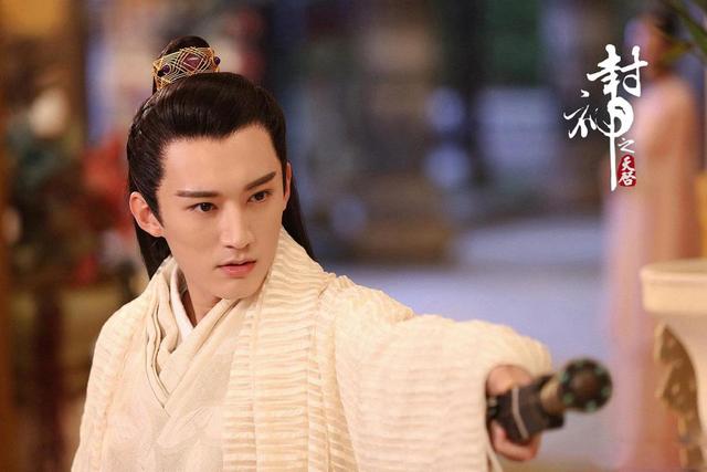 肖战|《庆余年2》官宣时间，肖战无缘言冰云，换成“他”却备受期待