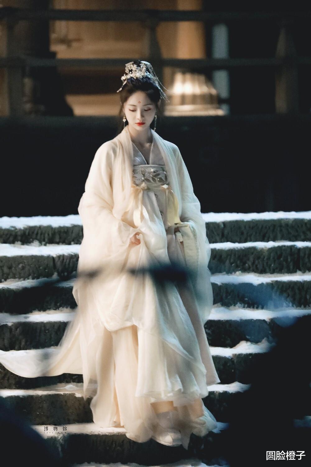 90后|90后女演员里，有“端庄”长相的，我只服这4位！这才是大女主感