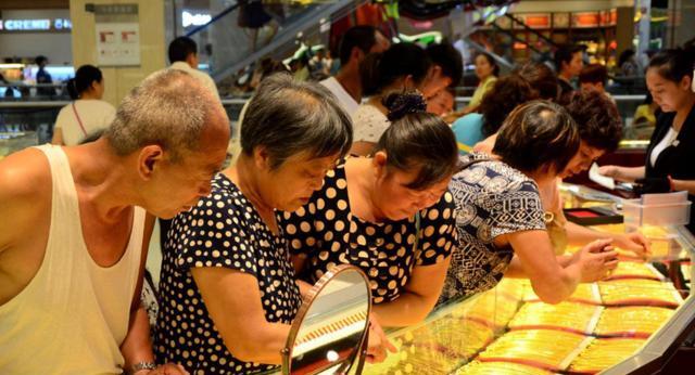 通胀 2021年也不好过？一旦大通胀来临，买房和存款都难以守住钱袋子