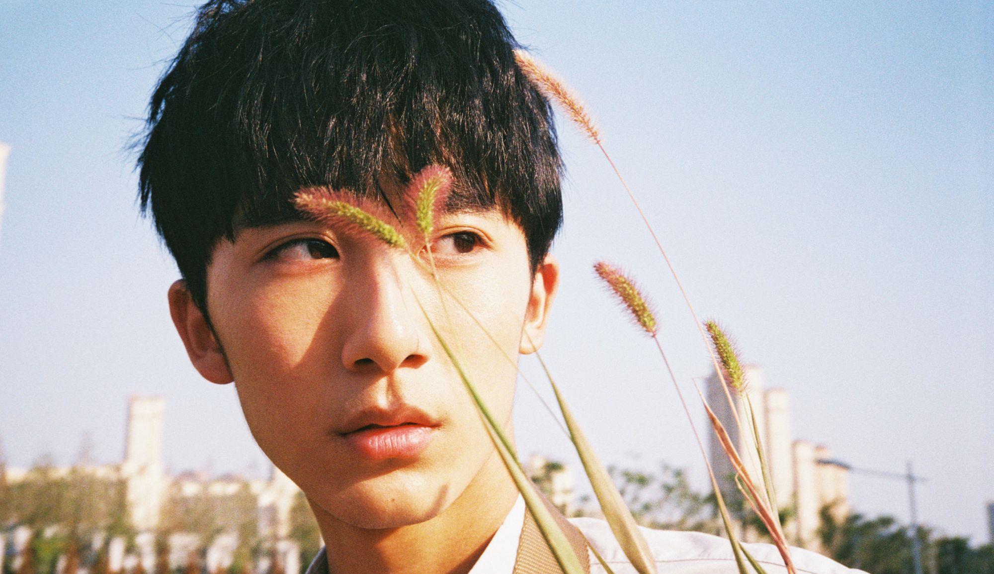 奶球妈咪聊|八位因“女友太多”而塌房的小鲜肉，吴亦凡进监狱，霍尊未来堪忧