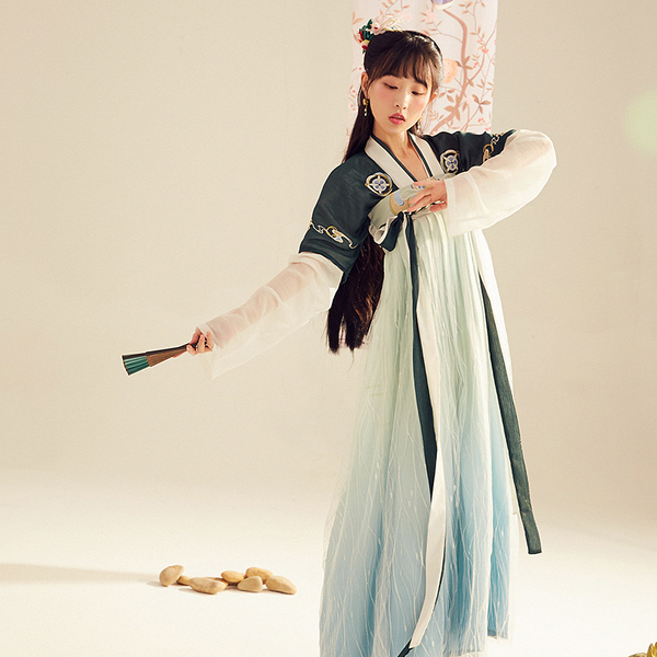 汉服资讯古装文化|汉服坑究竟“坑”在何处？新破产四坑已经出现，你知道有哪些吗？