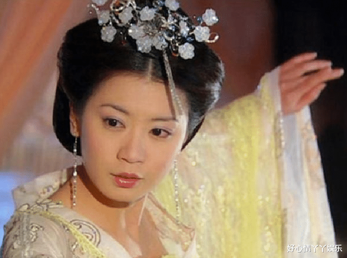 武则天|至尊红颜：小时候居然没发现，武媚娘的尼姑装真的很前卫啊！