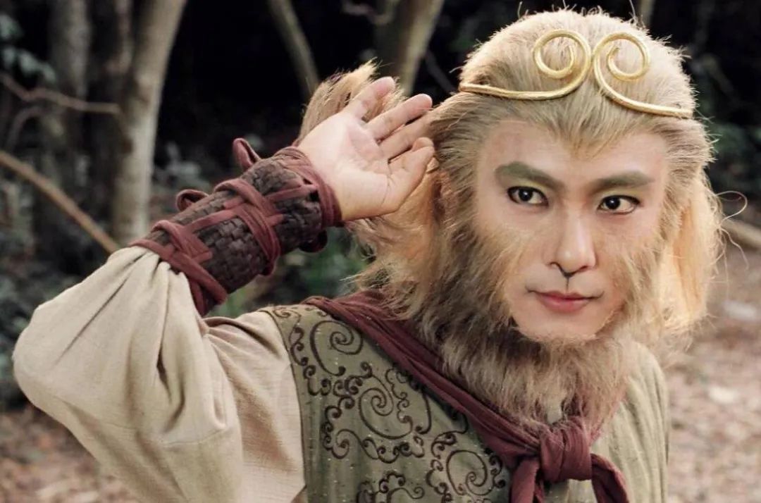 古力娜扎|两度被封杀，遭亲弟陷害：56岁的张卫健，怎么样了？