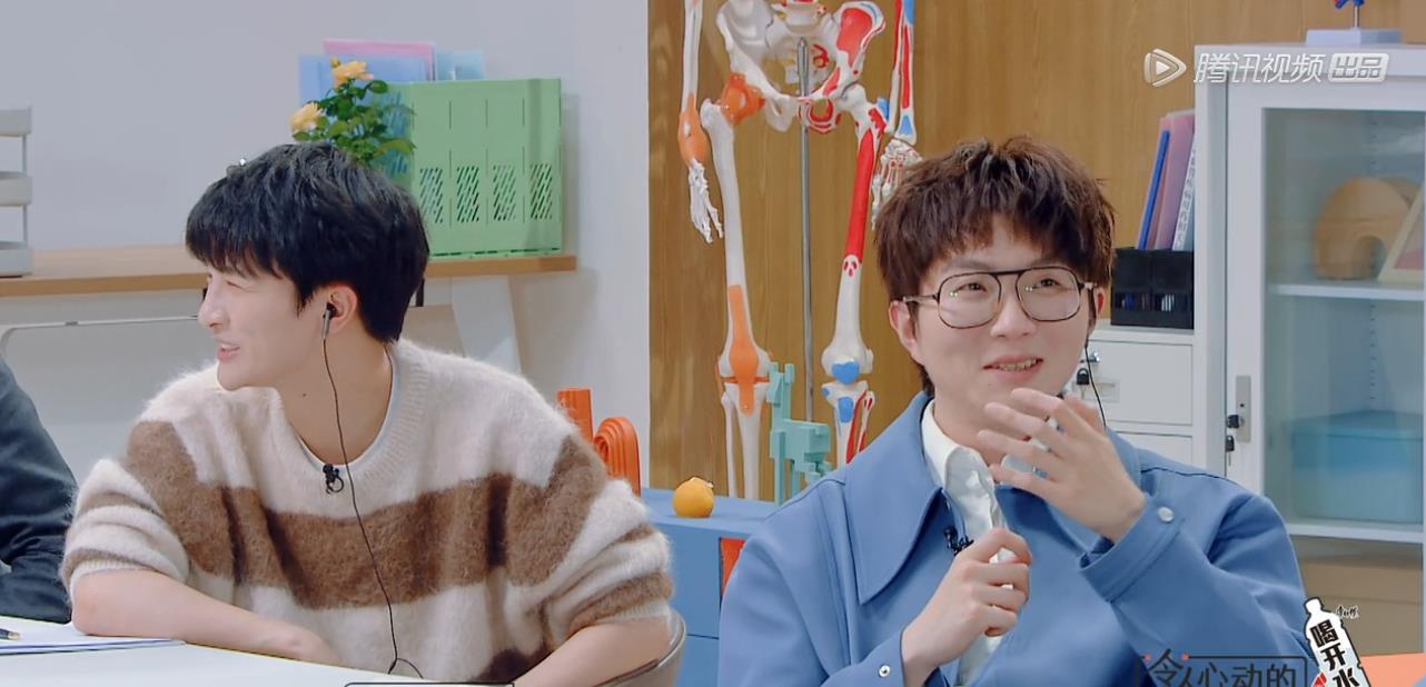 街拍|《心动的offer3》实习生MDT汇报，周深百感交集，金明翻车不断！