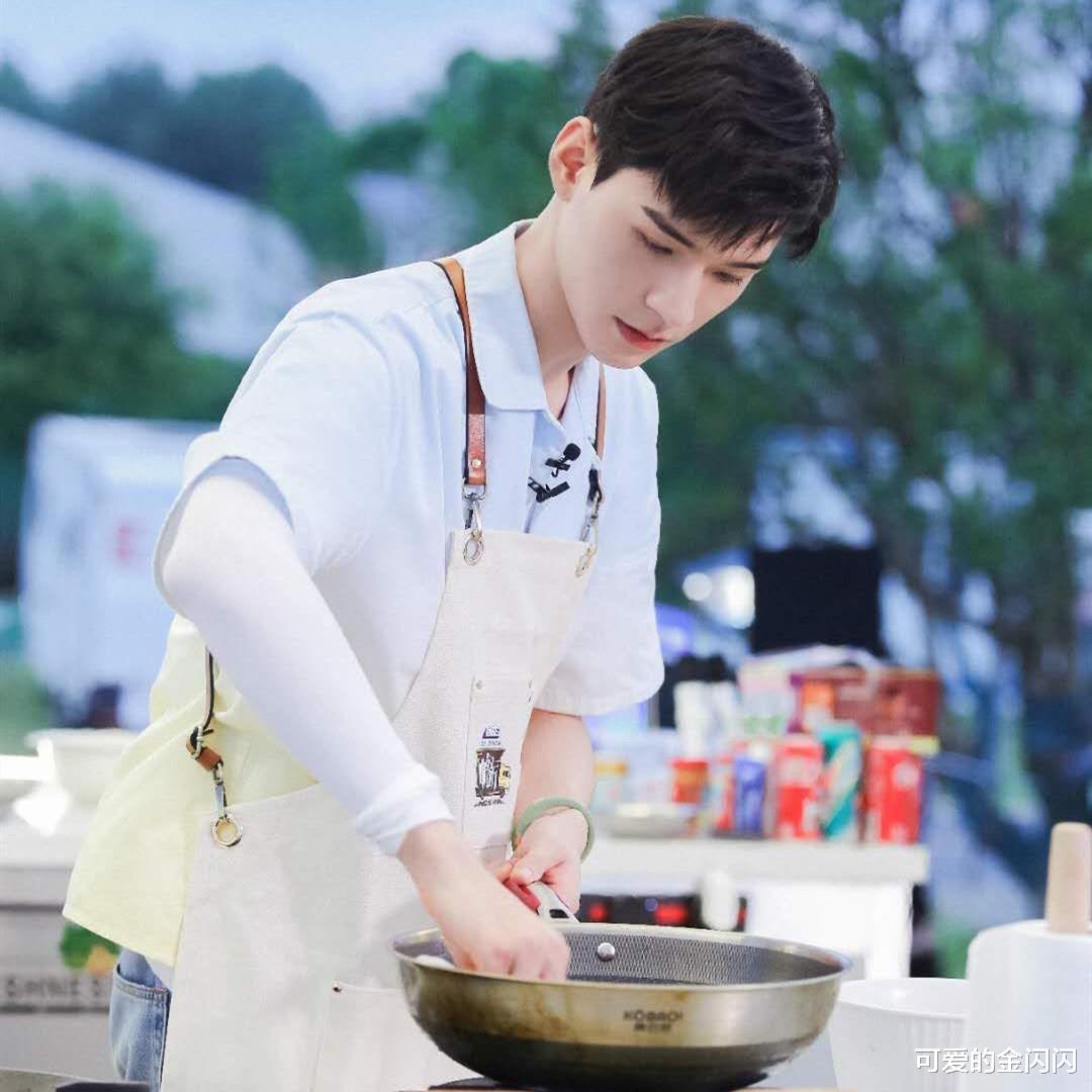 龚俊|《中餐厅5》第二期，龚俊姚安娜几乎无互动，力破炒CP传闻