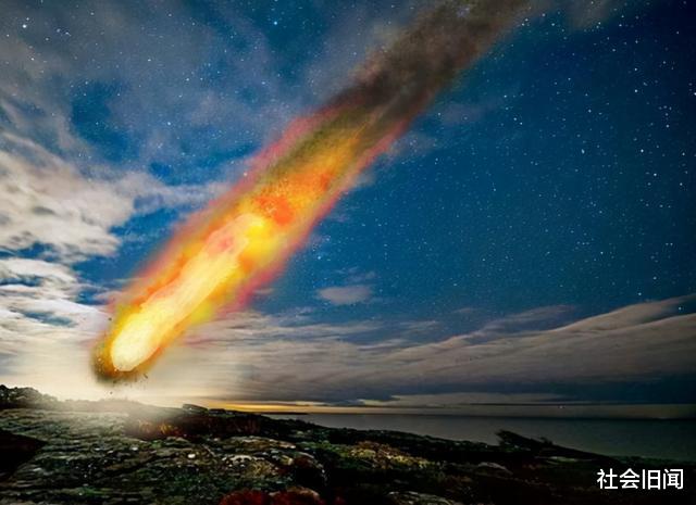 美国天空突现一个大火球，目击者怀疑是外星人，调查发现没那么简单