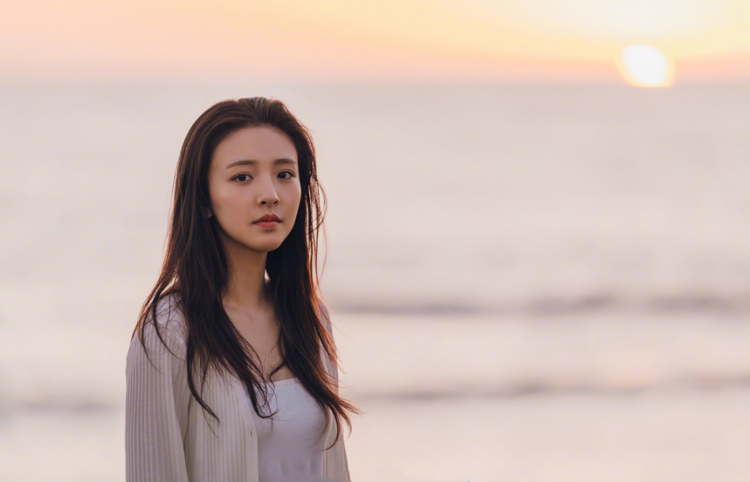 吴倩|被称为“最美书模”的吴倩,生日当天被逼喝尿,后为老公牺牲太多