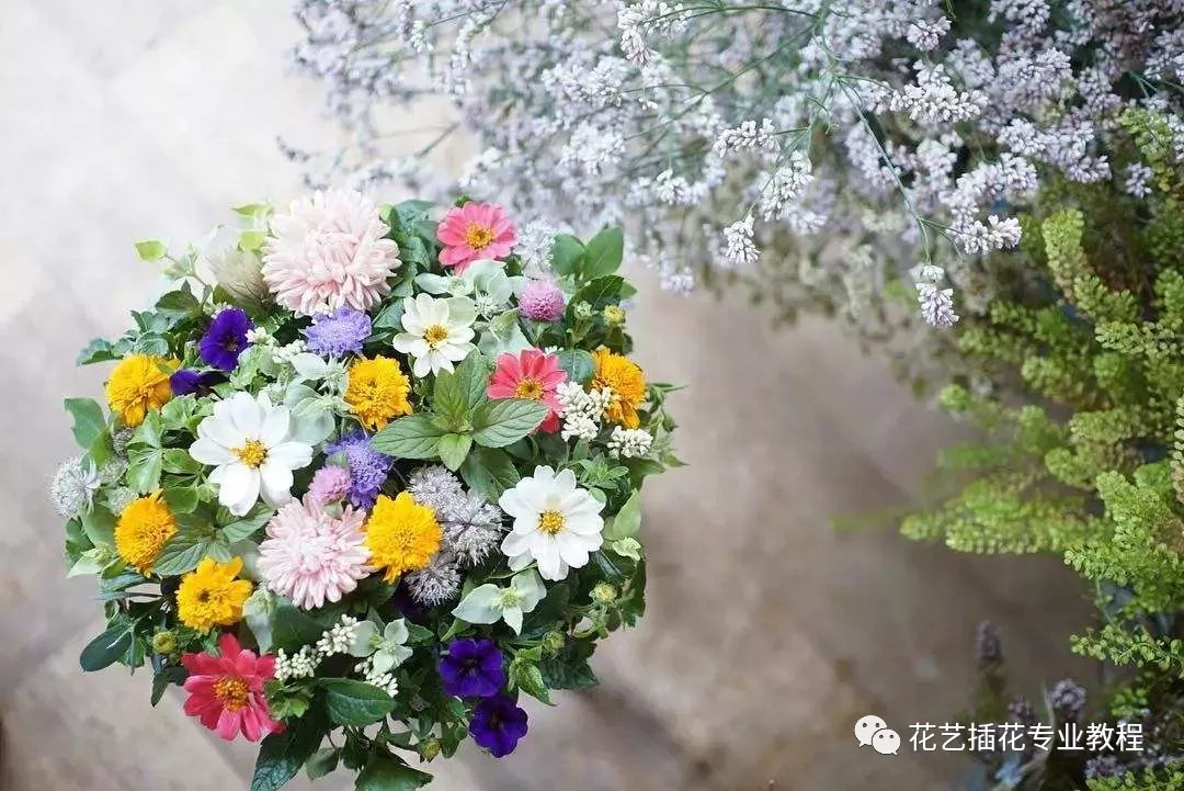 花艺教程培训丨花艺设计中的色彩研究