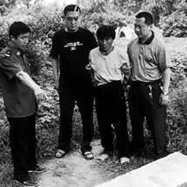 交易 父母离异无人管教,男子抢劫强奸杀人,杀人狂魔被执行死刑