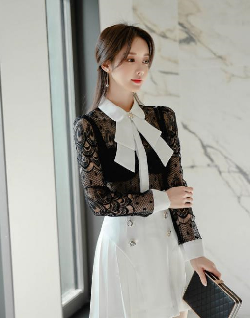 心壹文学|女神孙允珠高清时尚搭配:黑白色差混彩琉璃波纹系带裙