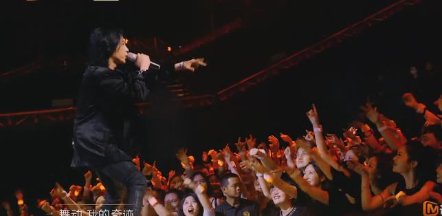 张淇|张淇拒绝卖情怀，李承铉无条件信任，硬核《战》舞台太燃了