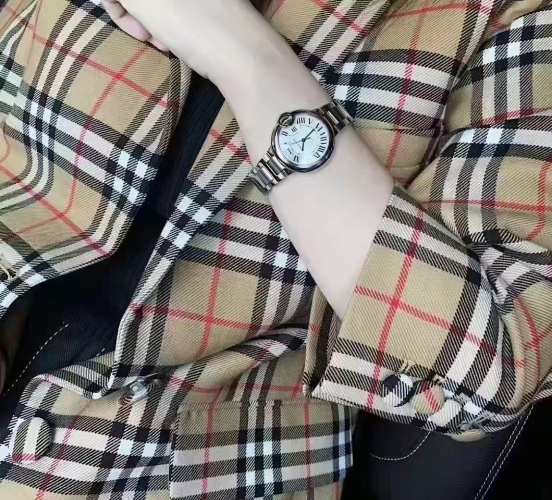 小墨说表 小墨说表：一千多元的V6厂v7版卡地亚蓝气球到底有多牛，尽然可以闯专柜？