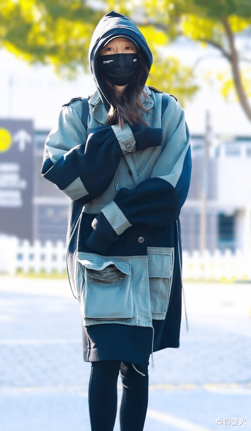 马天宇|关晓彤罕见晒机场写真照，包裹严实搭配休闲衣，又飒又低调