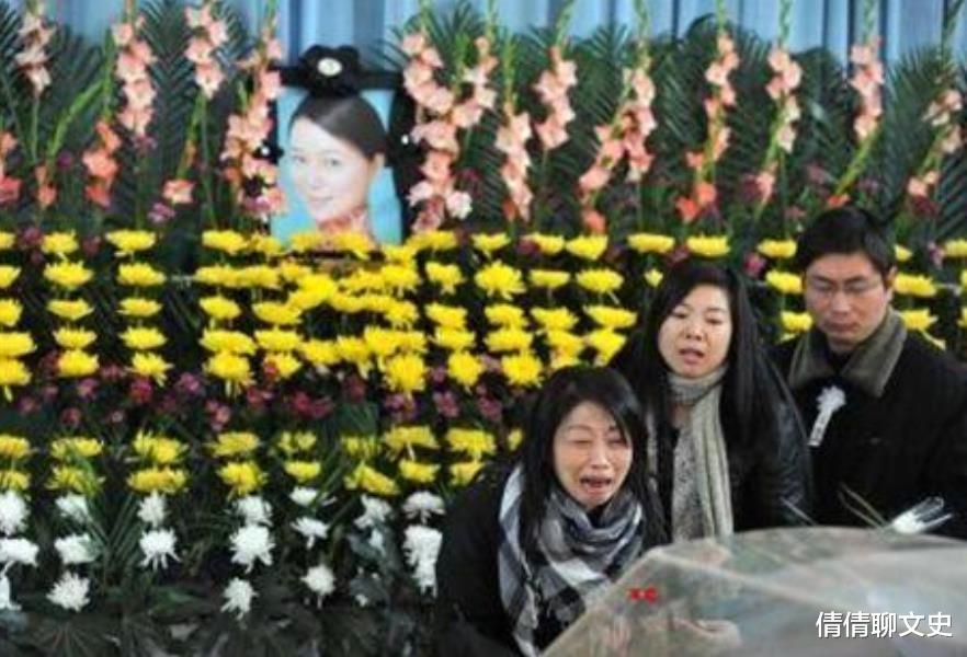 倩倩聊文史 湖北女孩何蕾：为救人生命停留在29岁，为纪念她学校以其名字命名