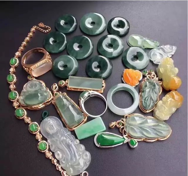 翡翠|翡翠收藏的四个阶段，你是哪个阶段？