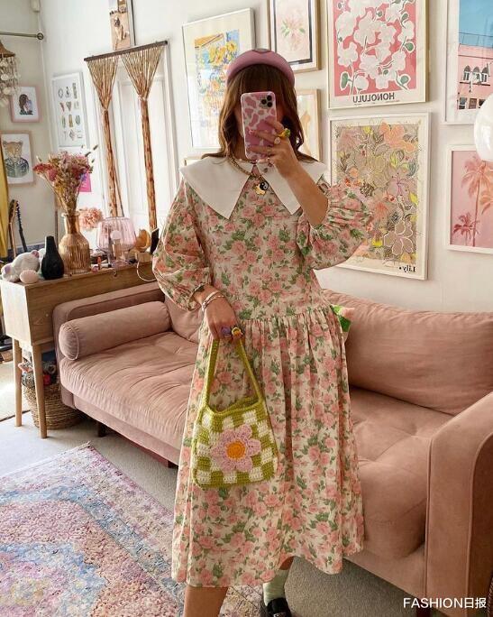 FASHION日报|可爱与复古并存的英国时尚博主 挑人的娃娃领也很轻松驾驭