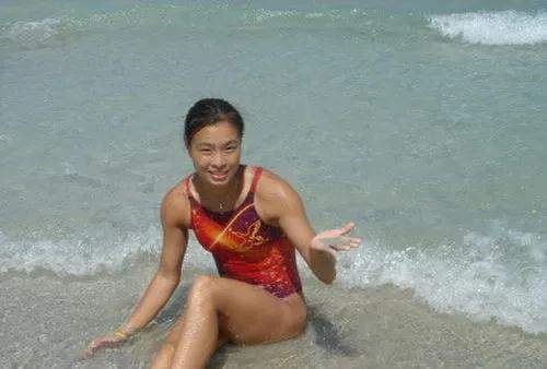 戴菲菲|吴敏霞的故事：一心想超越郭晶晶，拒绝豪门，老公却是双性恋！