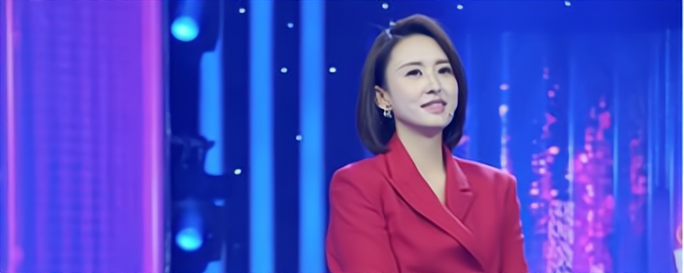 纹眉|40岁最洋气的波波头，今年流行“内扣式”，减龄又显脸小