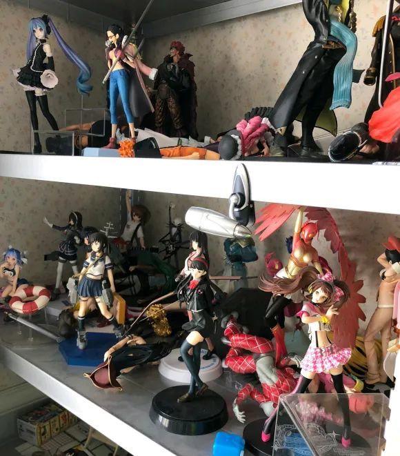 前沿大观察 日本7.1级地震后，宅男晒老婆照哭惨，国内网友却纷纷酸了