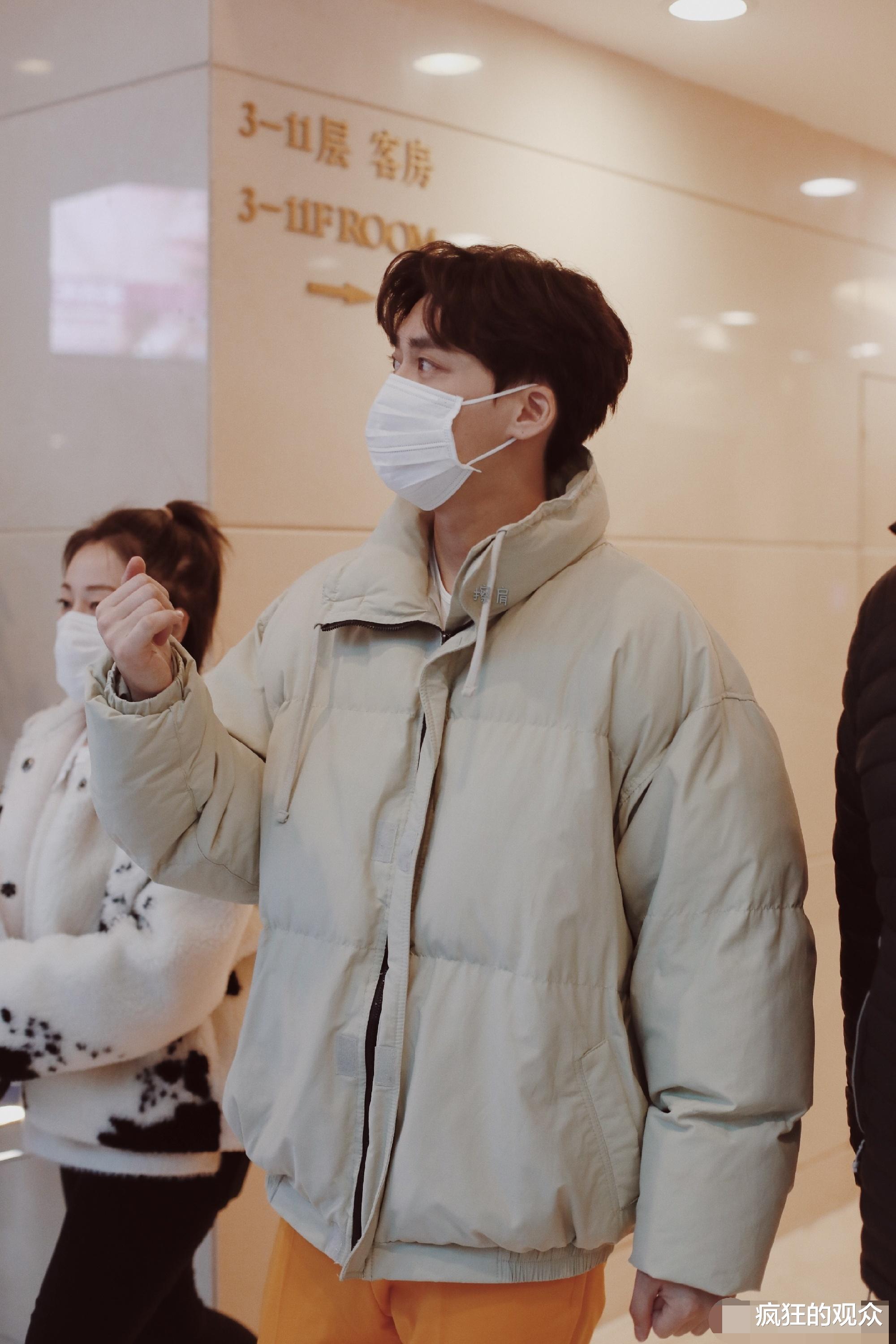 春晚|春晚联排后，张大佛爷带着俩吴邪玩密逃，三大男神齐聚太养眼